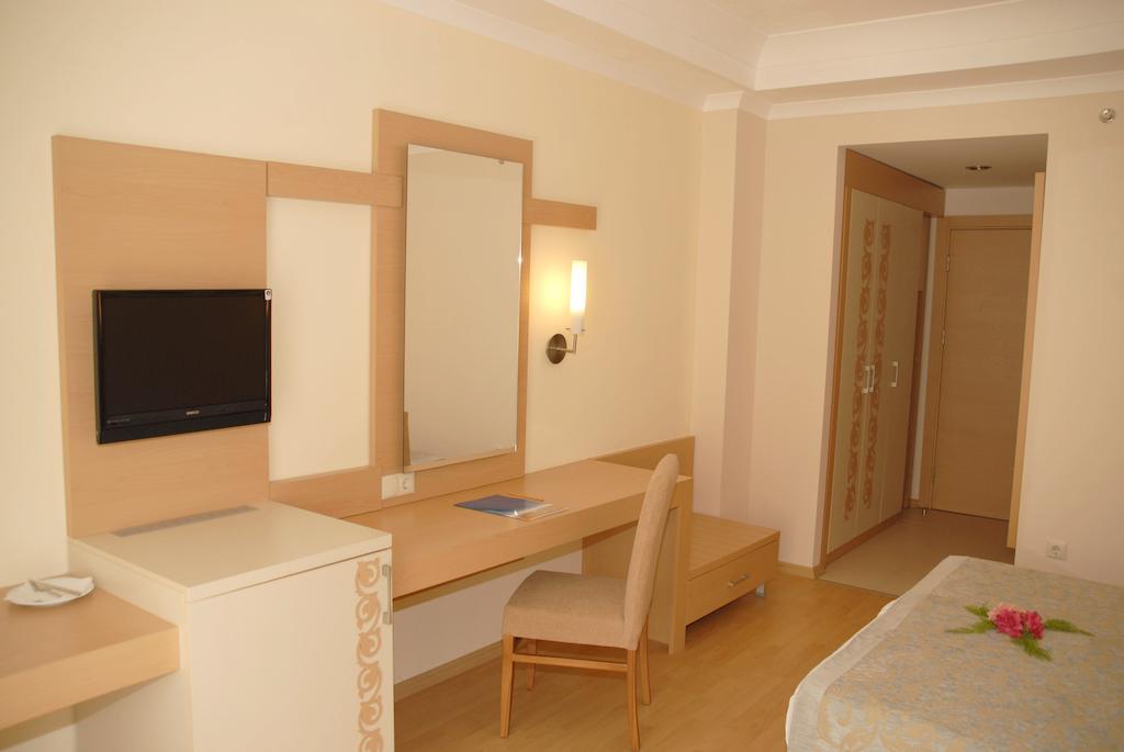 Titan Select Hotel Ultra All Inclusive Konaklı Rom bilde
